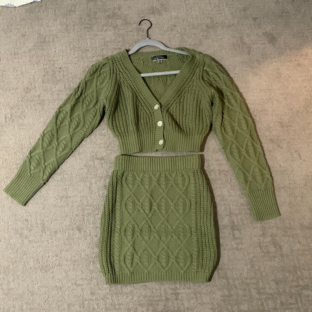 Crop sweater and skirt set